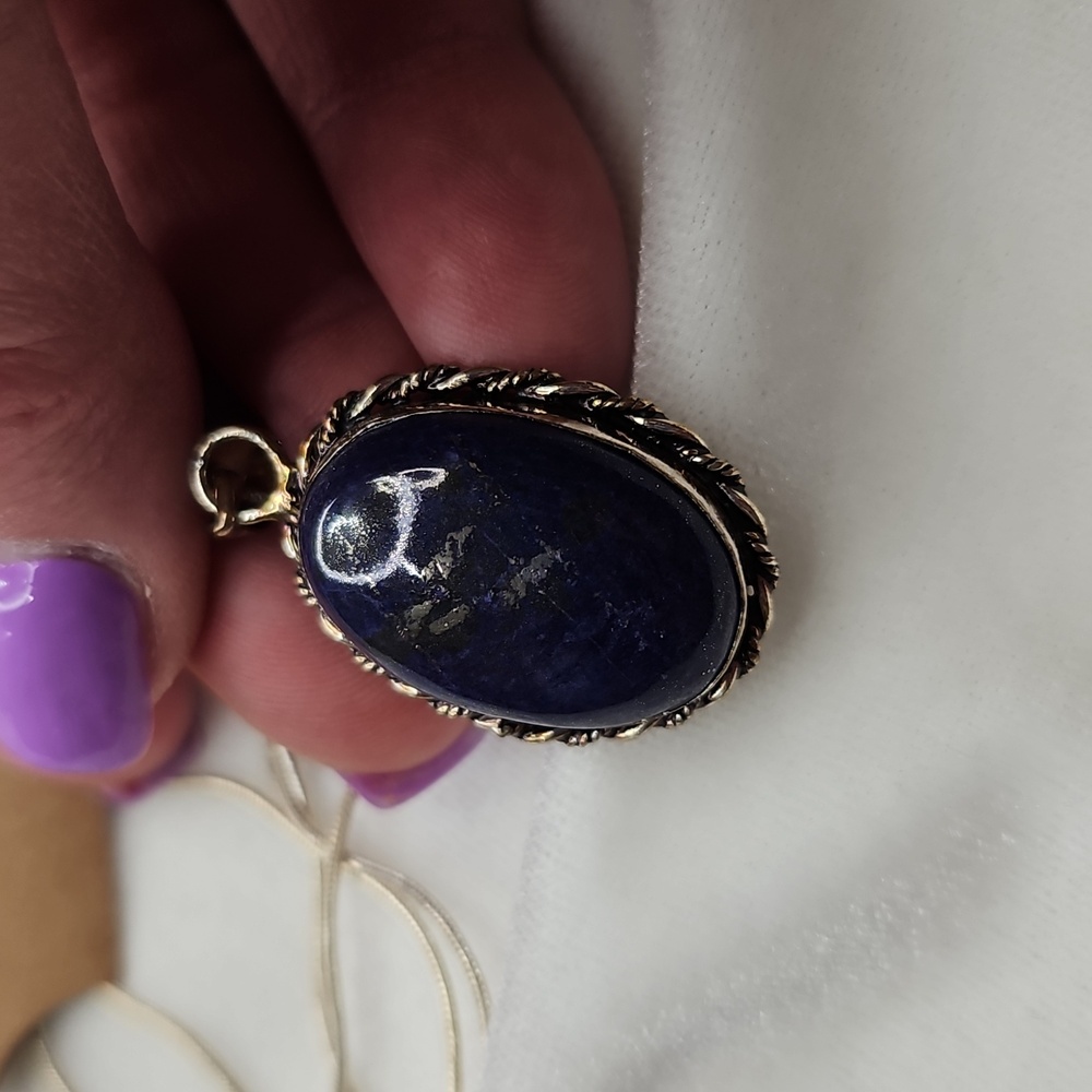 Blue Oval Lapis Lazuli Natural Gemstone Pendant Necklace Silver Plated Chain - Picture 4 of 6